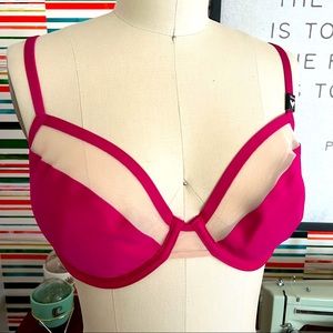 LVictoria’s Secret Very Sexy Unlined Mesh Demi Bra